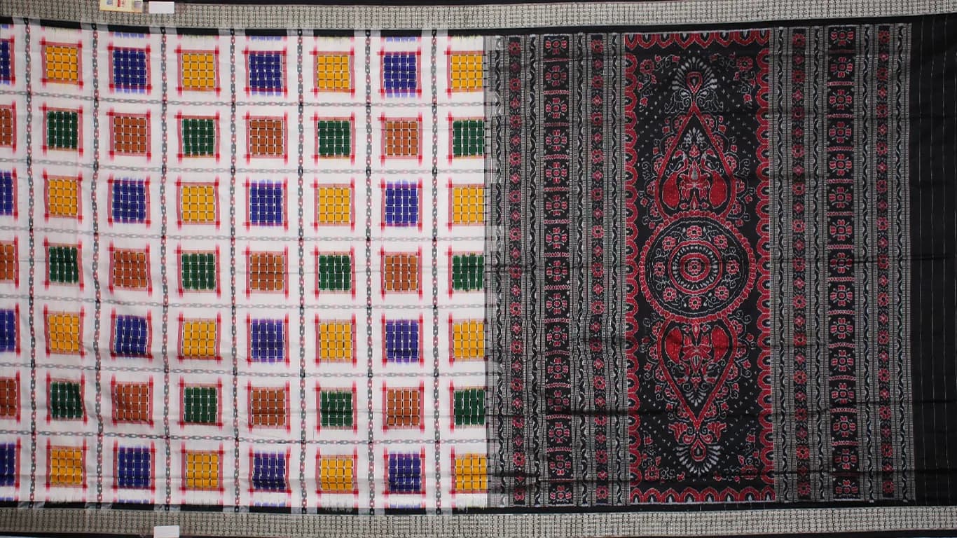 Sambalpuri Ikkat Silk Saree thumbnail 2