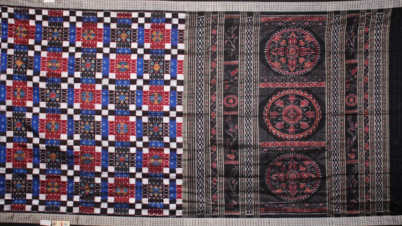 Sambalpuri Ikkat Silk Saree thumbnail 2