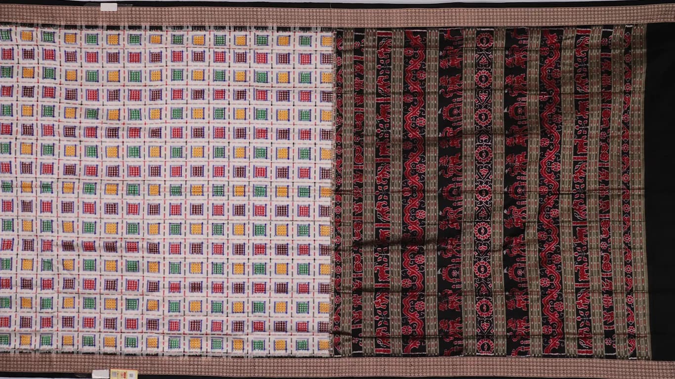 Sambalpuri Ikkat Silk Saree thumbnail 2