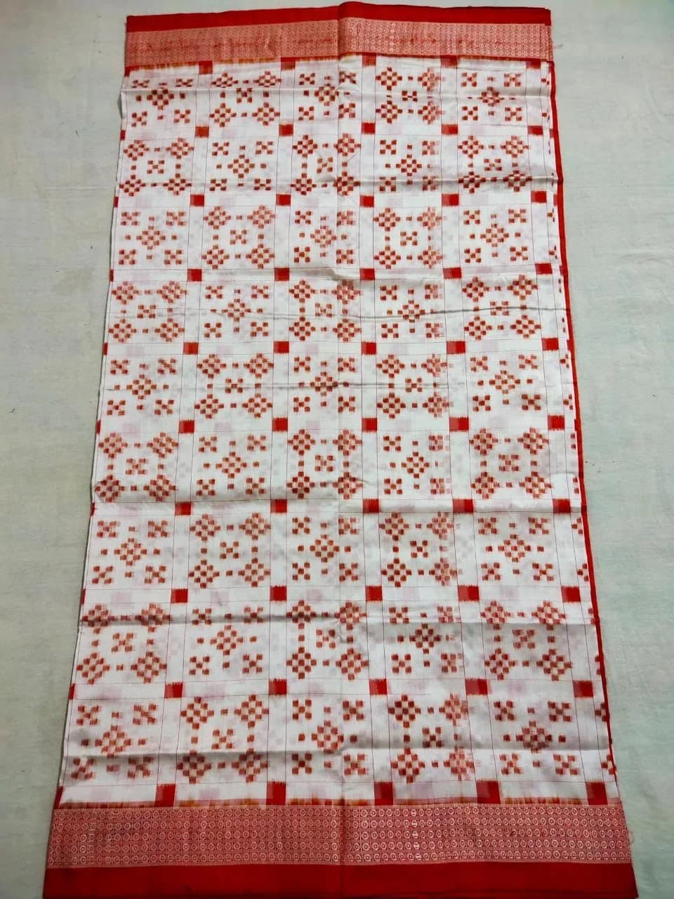 Sambalpuri Pasapalli Silk Saree thumbnail 2