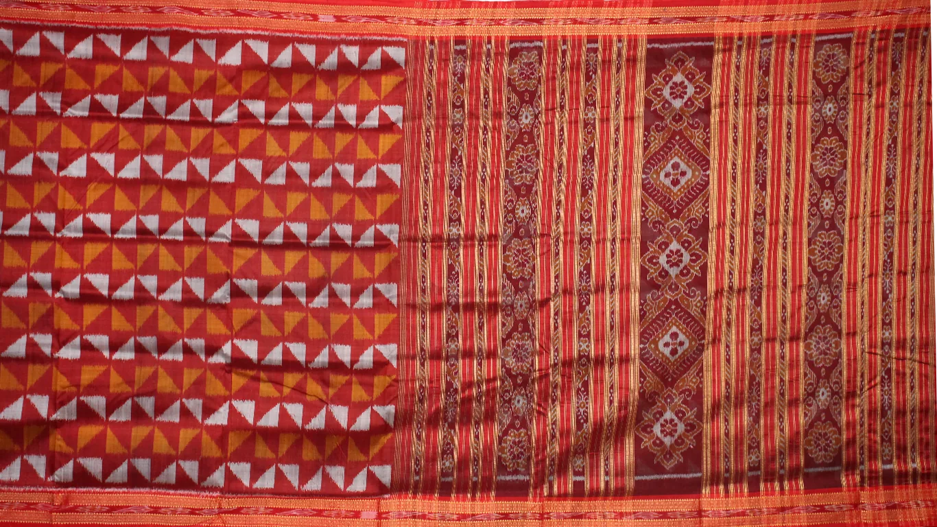 Khandua Silk Ikat Saree thumbnail 2