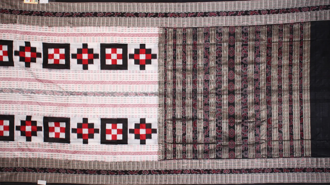 Sambalpuri Ikkat Silk Saree thumbnail 2