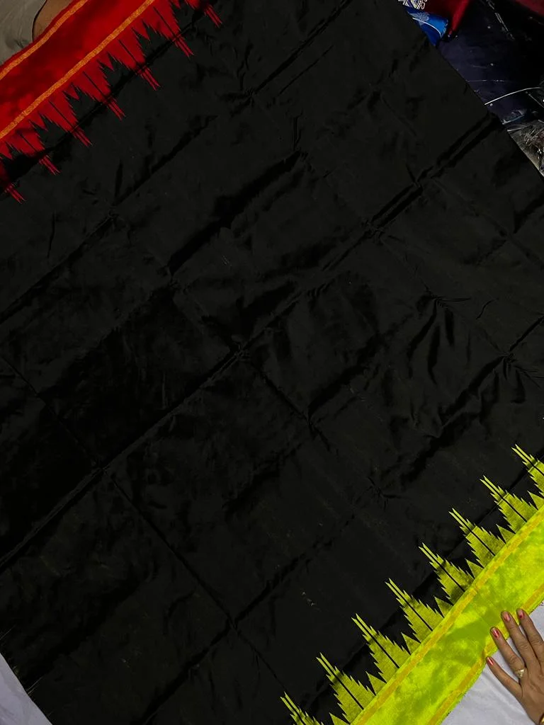 Sambalpuri Half Tissue Phodakumbha Silk Saree thumbnail 3